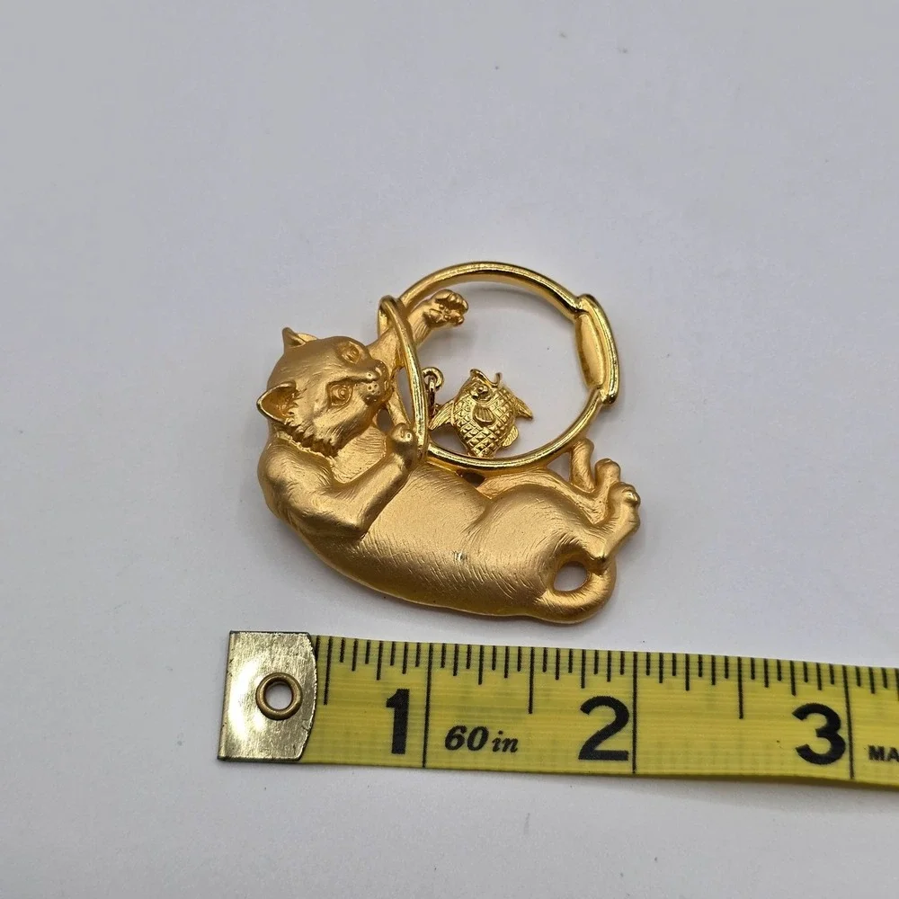 JJ Original Gold‎ Tone Cat Fish Bowl Brooch Pin Jewelry Charm Vintage Estate